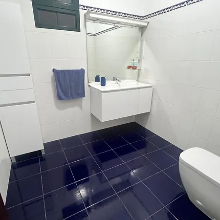 Voyaport - Casa Com Vista O Mar E Aeroporto Santa Cruz (Madeira)